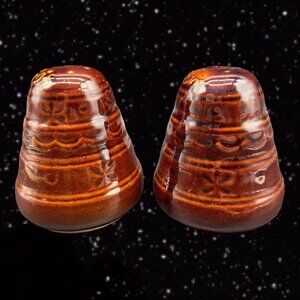 Ceramic Salt and Pepper Shaker Set 2 pcs Marcrest Stoneware Daisy & Dot 4”T